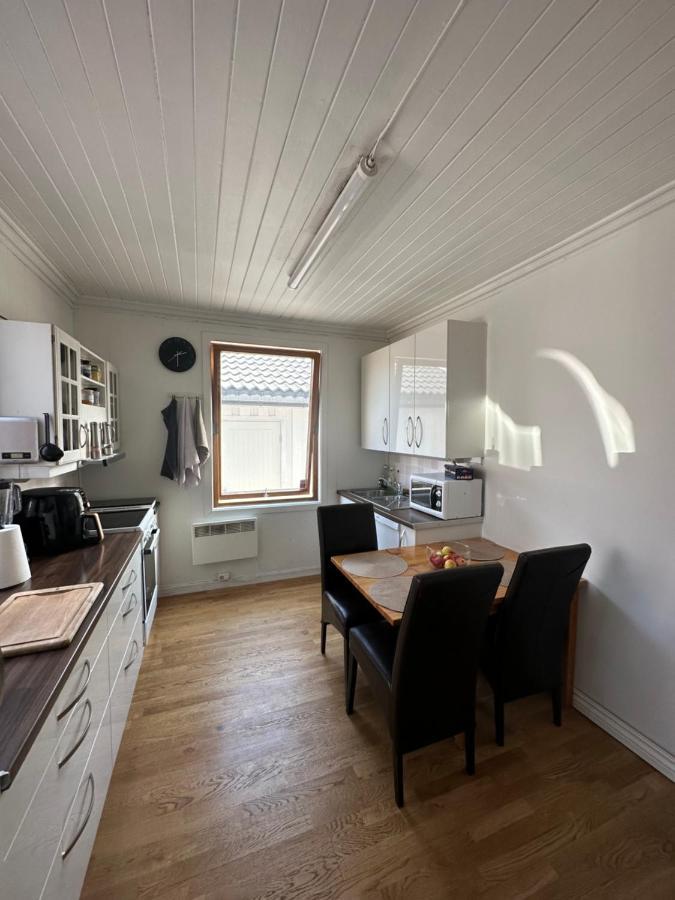 Oslo Guest House Twin & Family Room Kjeller Bagian luar foto