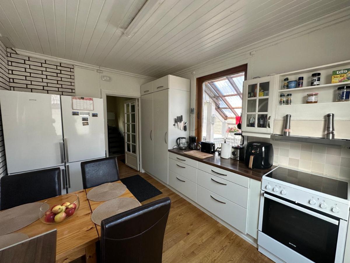 Oslo Guest House Twin & Family Room Kjeller Bagian luar foto
