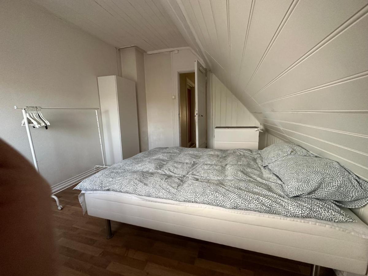 Oslo Guest House Twin & Family Room Kjeller Bagian luar foto