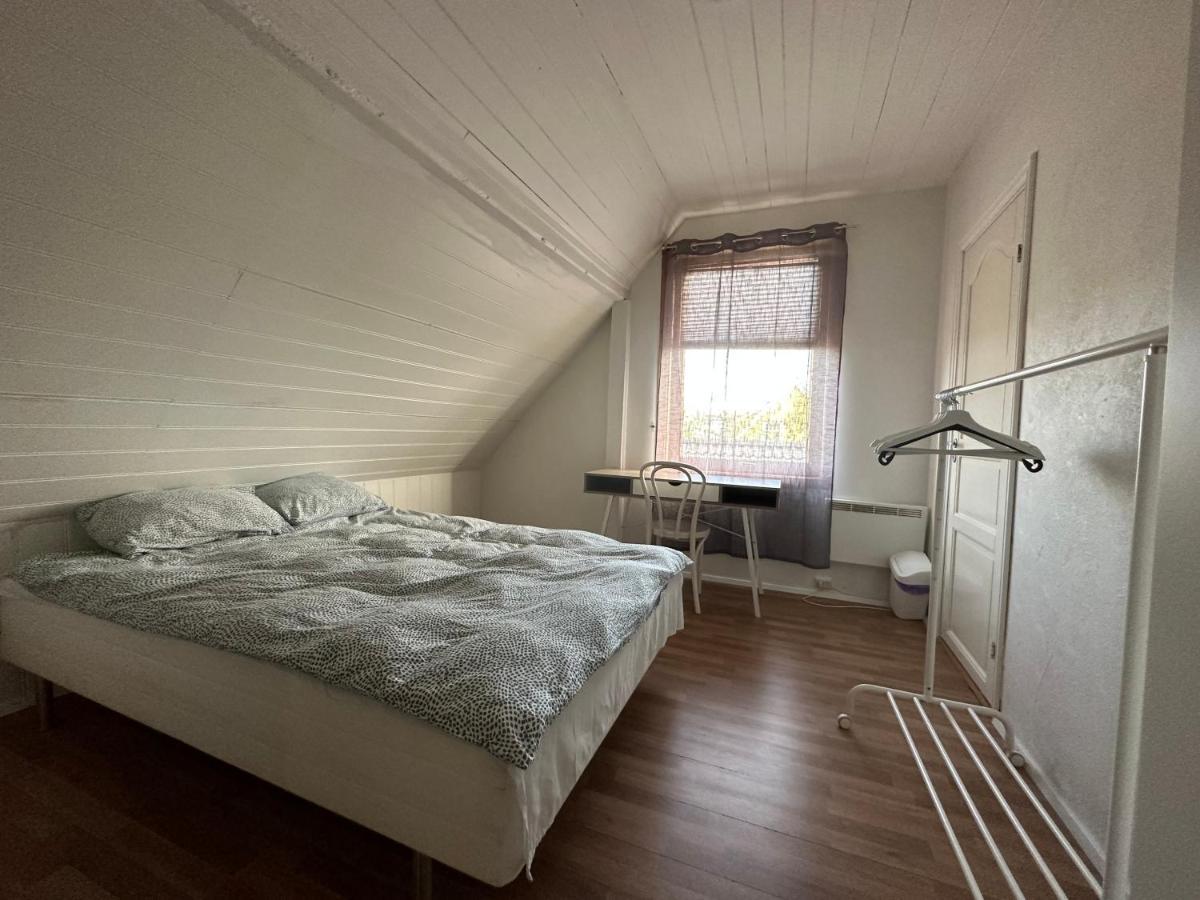 Oslo Guest House Twin & Family Room Kjeller Bagian luar foto