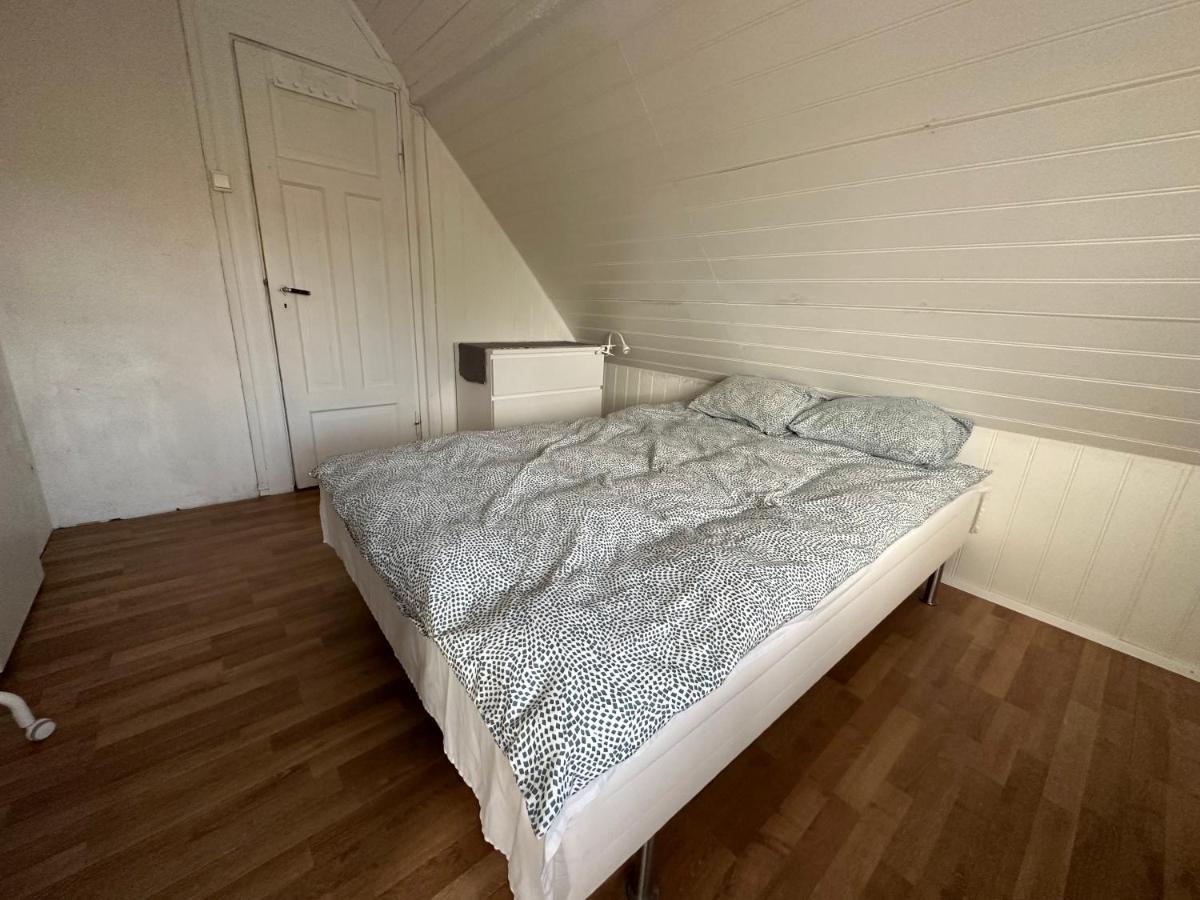 Oslo Guest House Twin & Family Room Kjeller Bagian luar foto